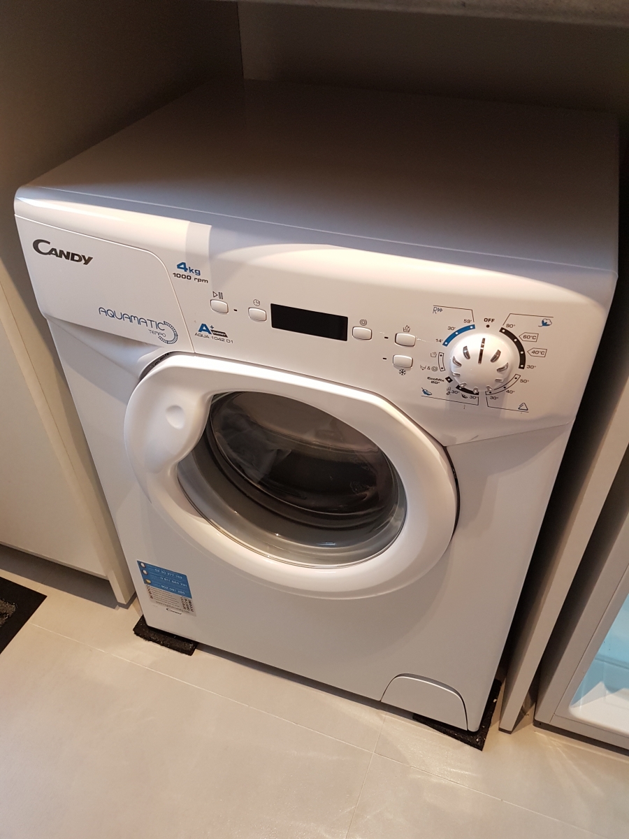 Empiler lave linge seche linge