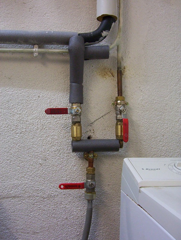 Lave linge raccordement eau chaude