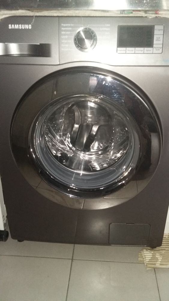Samsung lave-linge hublot wf70f5e5w4x