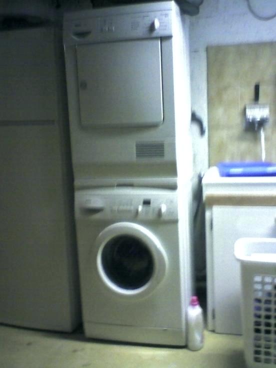 Empiler seche linge lave linge