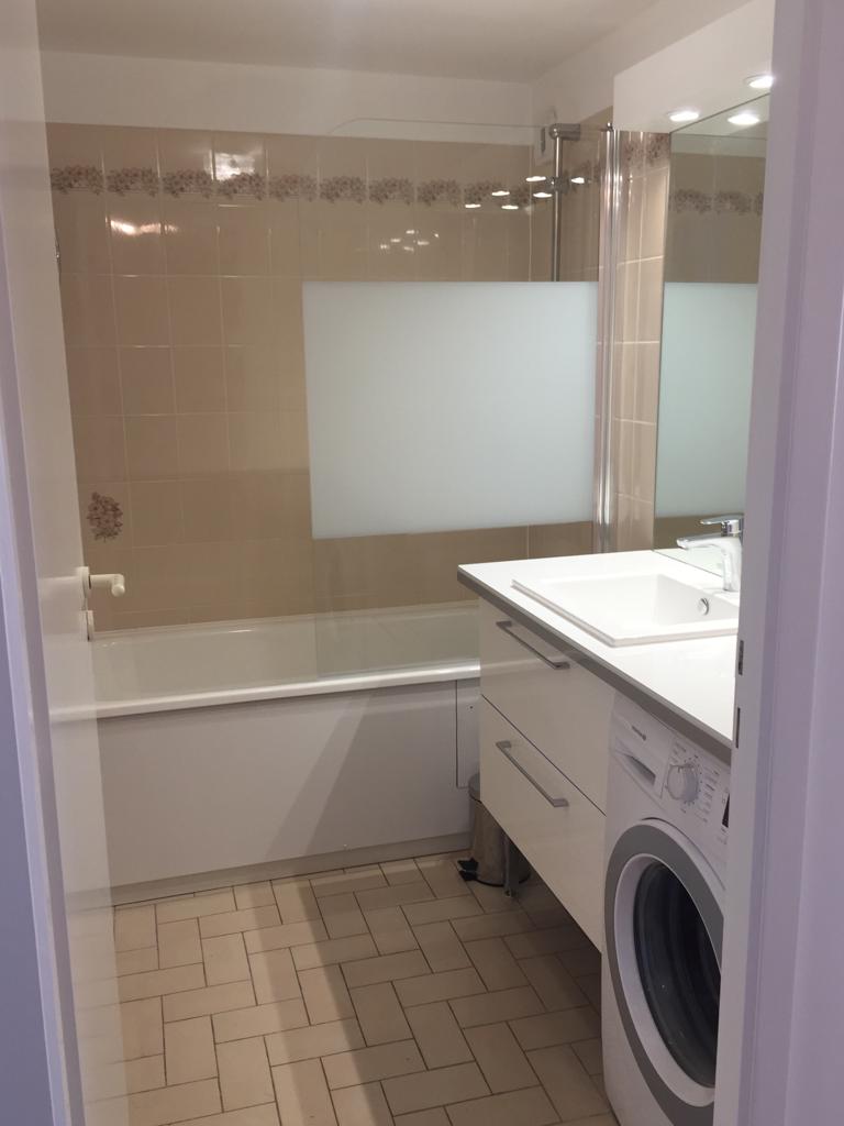Salle de bain lave linge