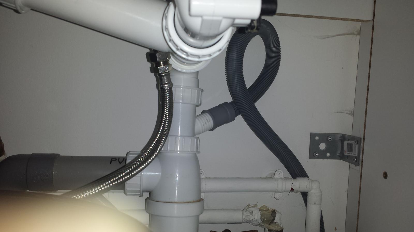 Double évacuation lave linge et lave vaisselle